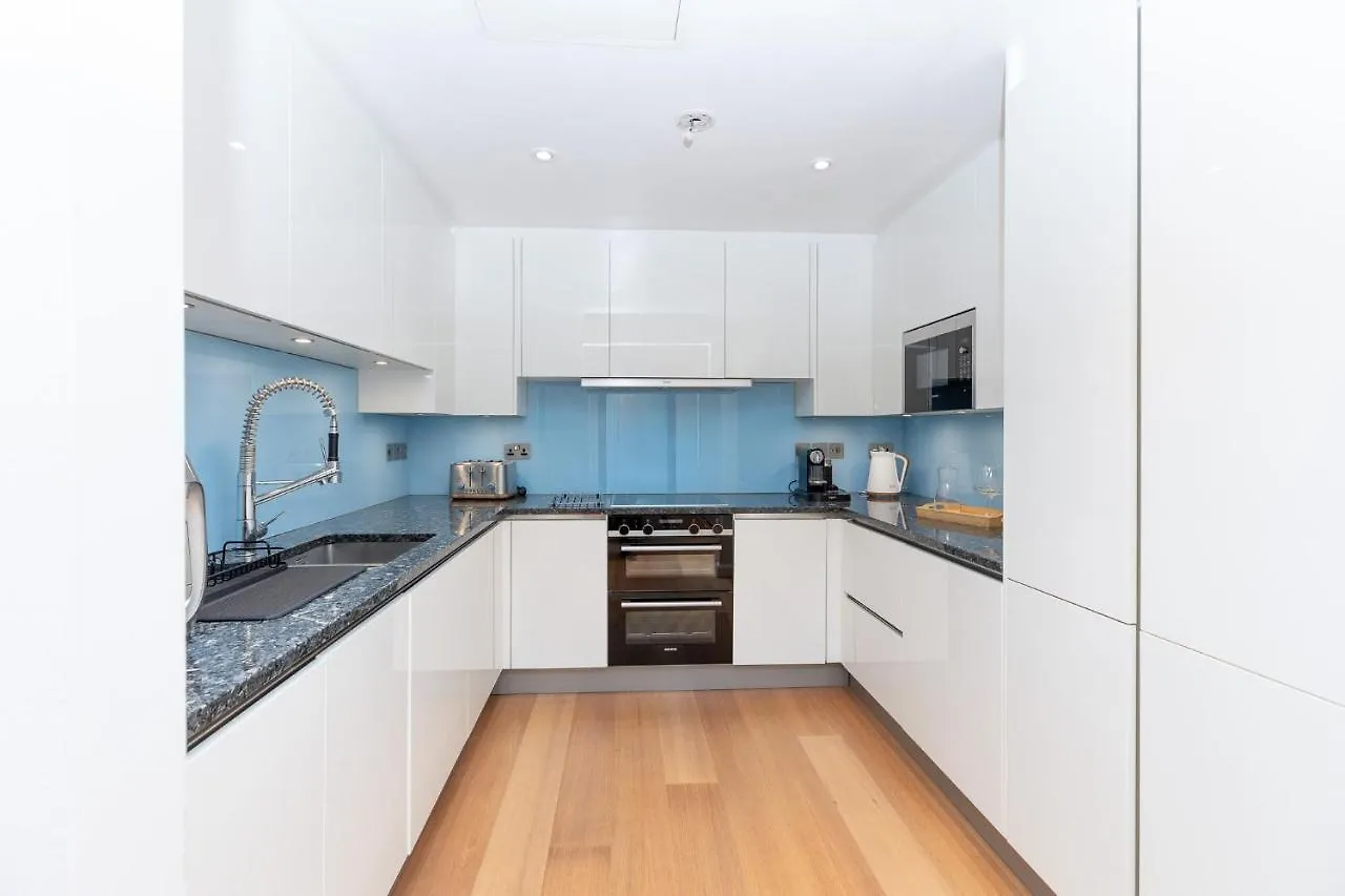 Luxurious Modern 3Br Flat In Prime Canary Wharf Londyn Apartament