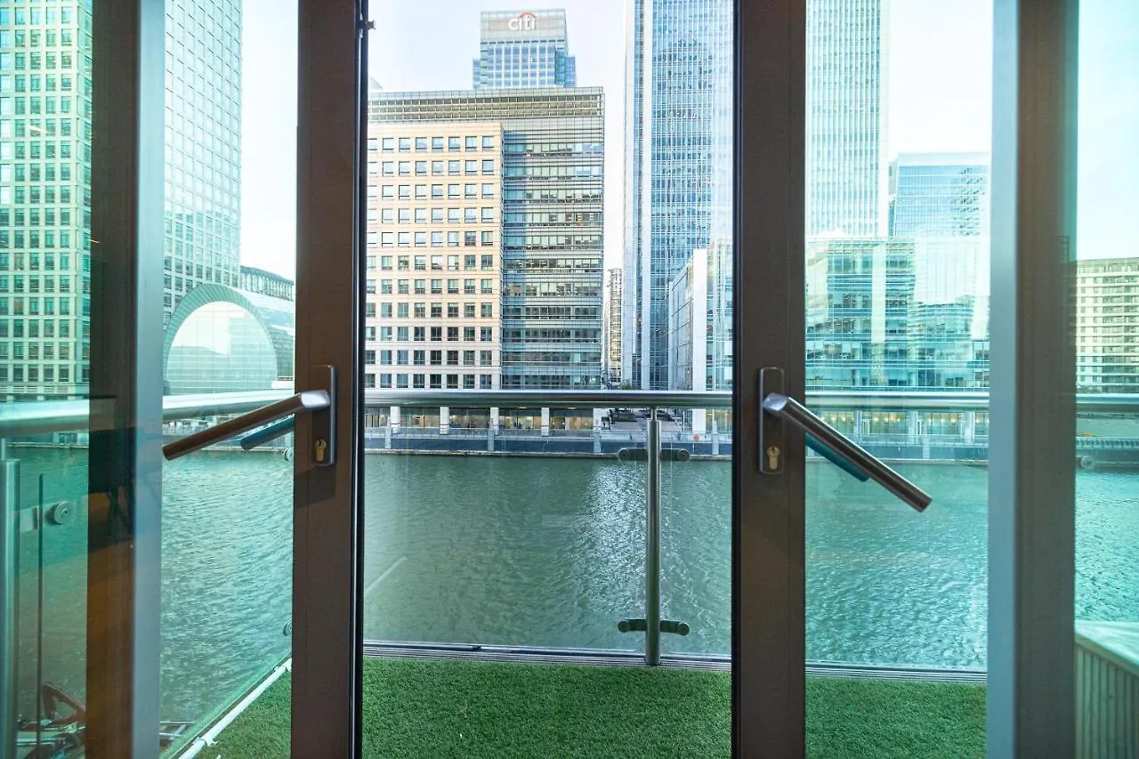 Luxurious Modern 3Br Flat In Prime Canary Wharf Londyn 0*,  Wielka Brytania